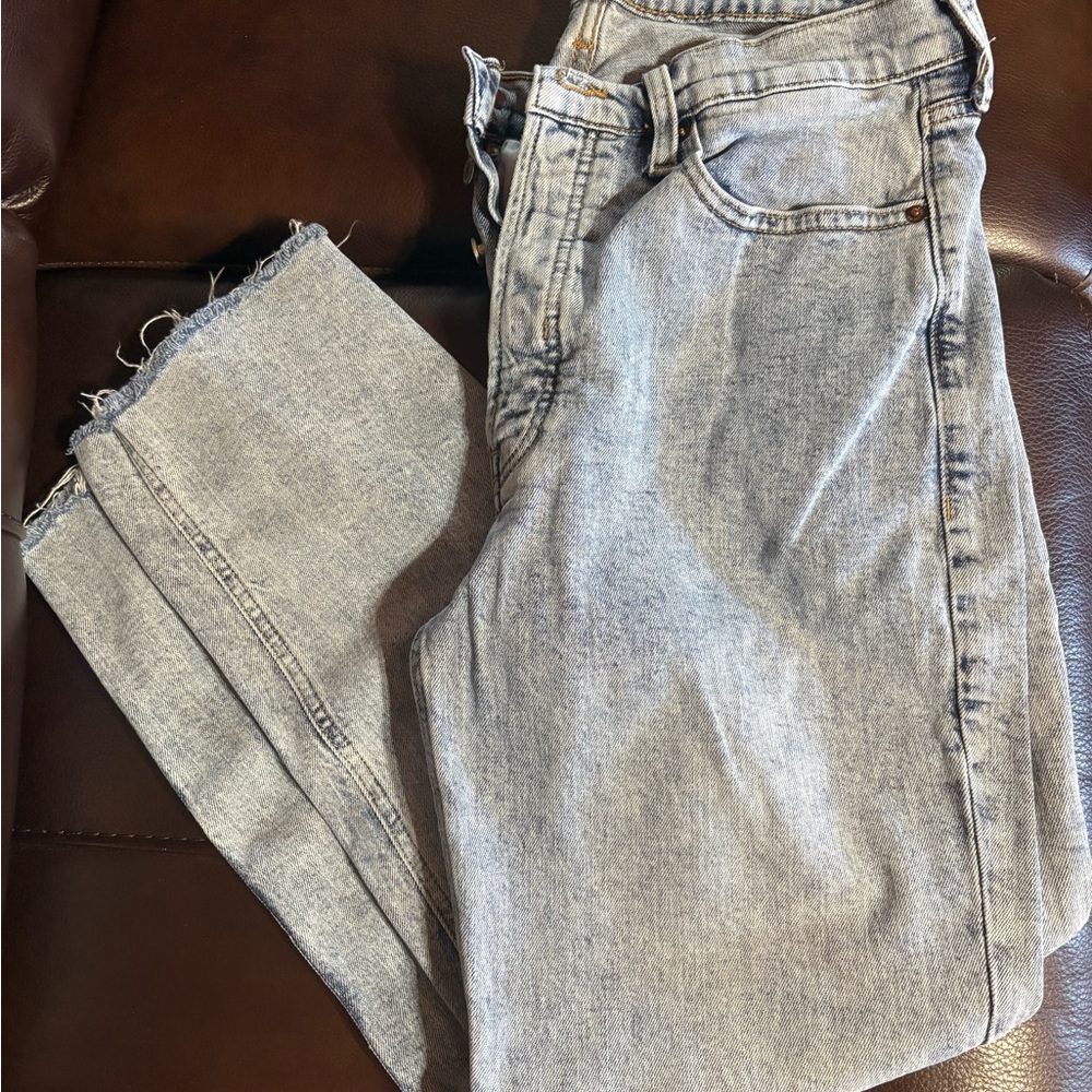 Old Navy Women's Cropped Jeans